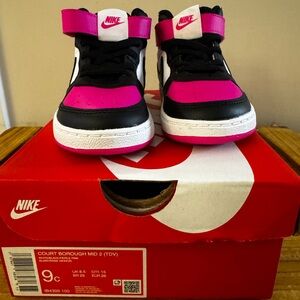 Nike Kids Sneakers - Pink, Black, and White BRAND NEW